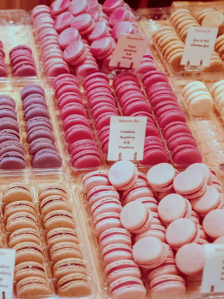Pink Palette Macarons