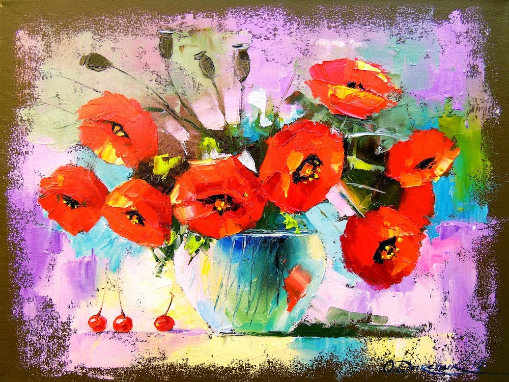 Bouquet of poppies in a vase