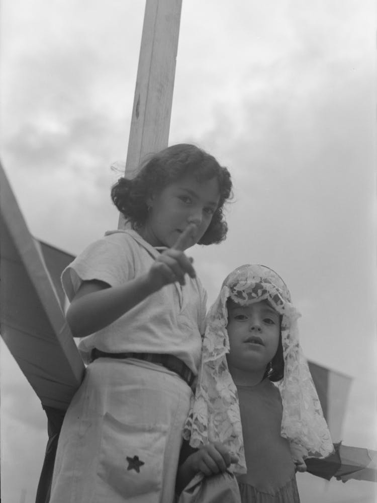 Untitled Photo, Possibly Related To Spanish American People At Fiesta, Taos, New Mexico By Russell Lee