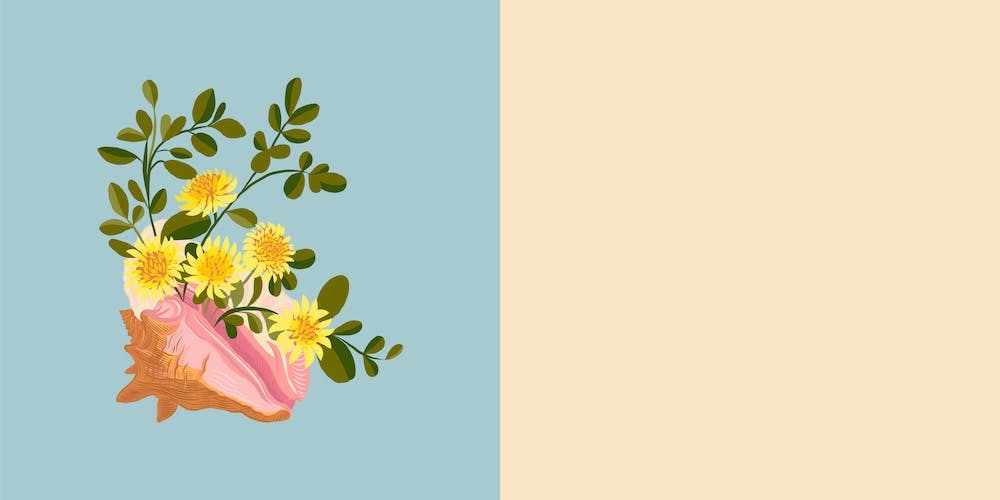 Queen Conch Shell Flower Bouquet