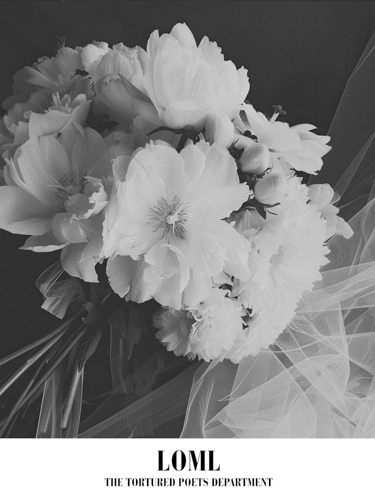 Taylor Swift Loml Flowers Ttpd Swifie Merch Black And White