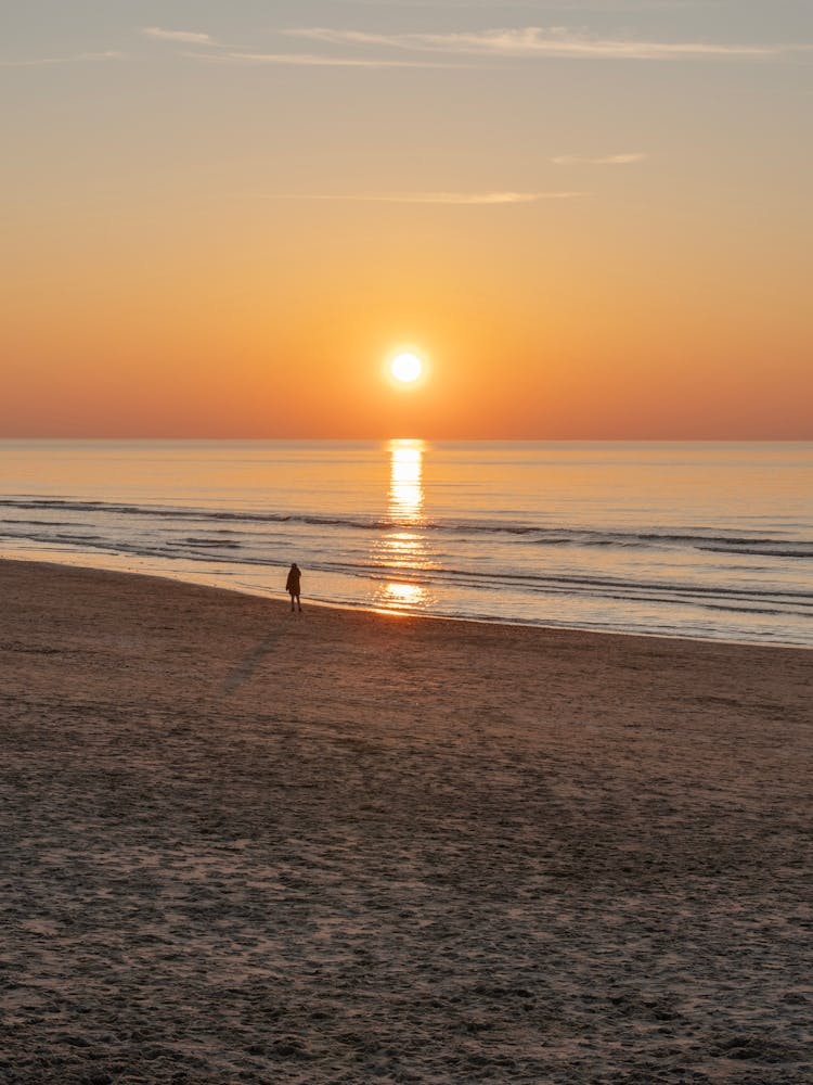 Golden Serenity - Fine Art Photography from Wijk aan Zee