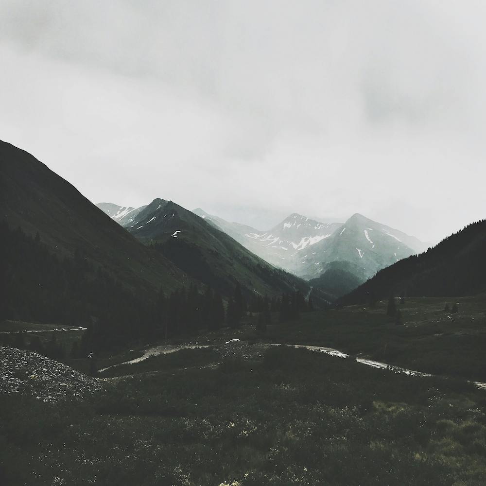 Moody Mountains Square