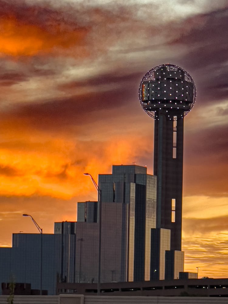 Reunion Tower Dallas At Sunrise