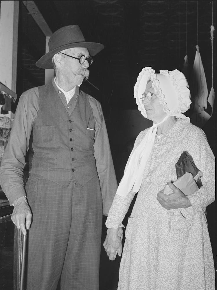Old Farm Couple In Town On Saturday Afternoon, San Augustine, Texas By Russell Lee
