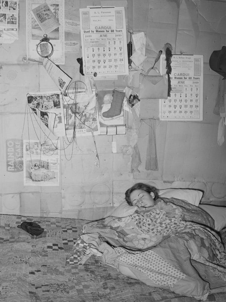 Interior Of House, Arkansas River Bottom Near Vian, Oklahoma, Sequoyah County By Russell Lee