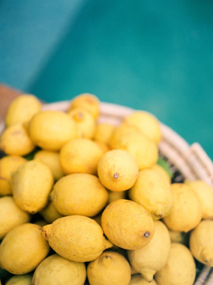 Lemons On Blue