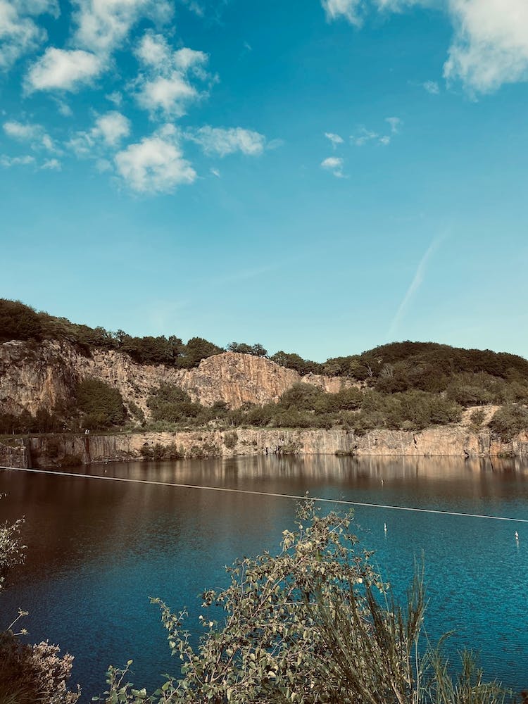 D56c18dc 4500 4024 9c86 A6b241a5373c