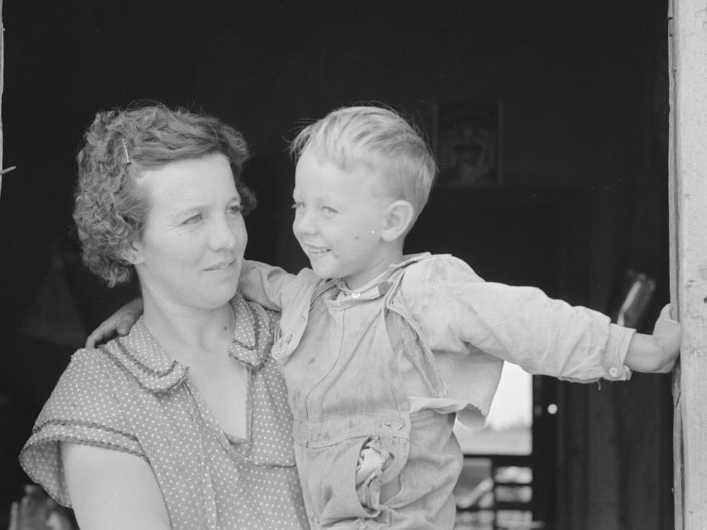 Untitled Photo, Possibly Related To Mother And Child Former Sharecropper, Now Fsa (Farm Security Administratio