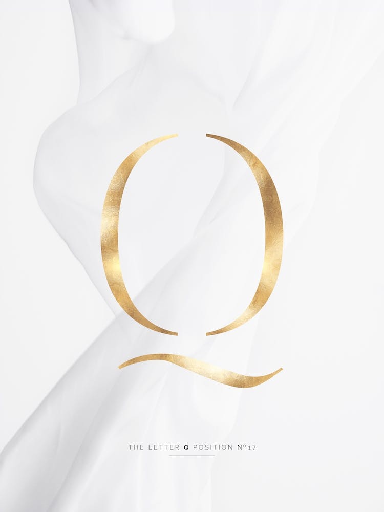 Letter Q Gold