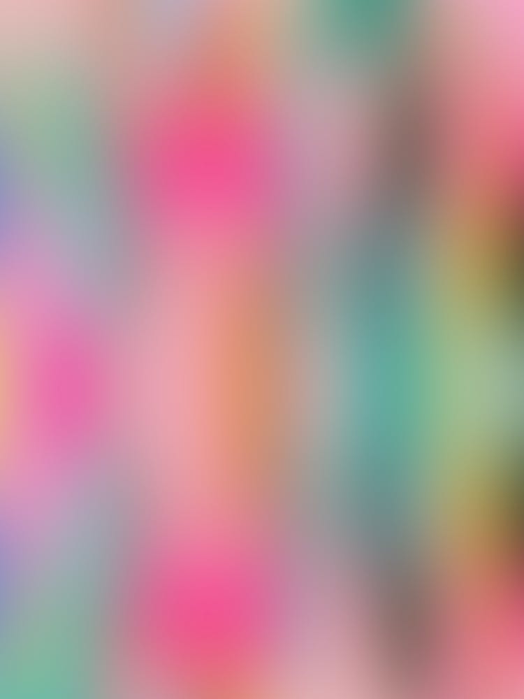 Colors Blooming | 06 – Aura Gradient