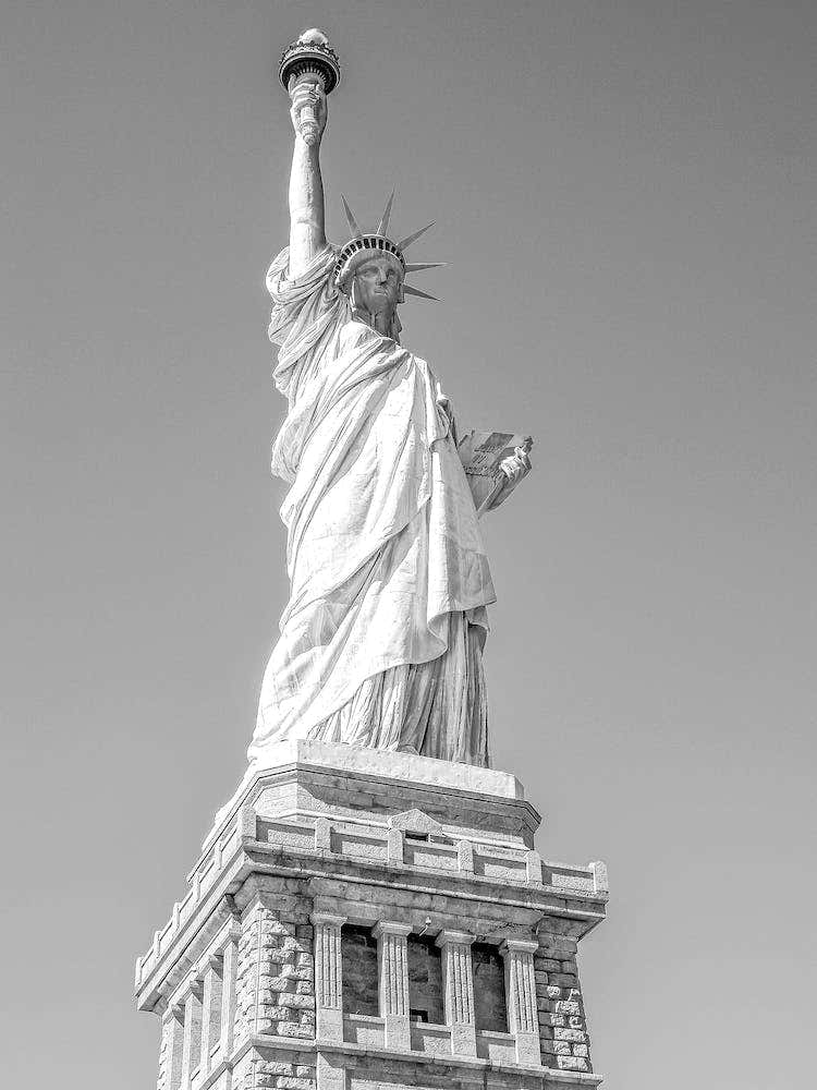 Black And White Statue Of Liberty