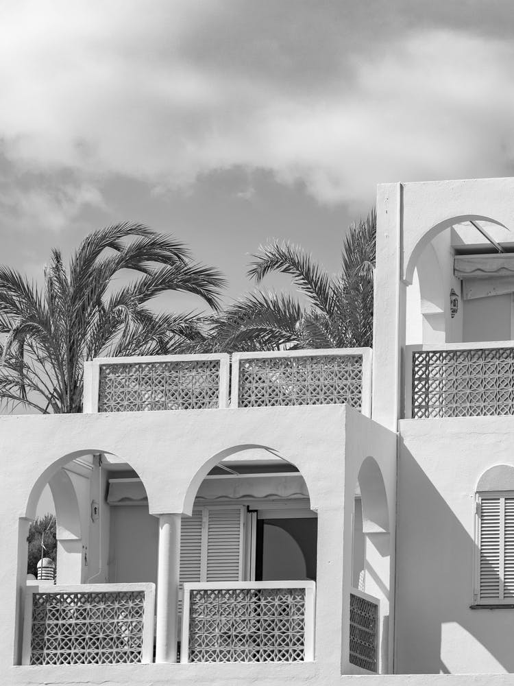 Black And White Image Of A Building