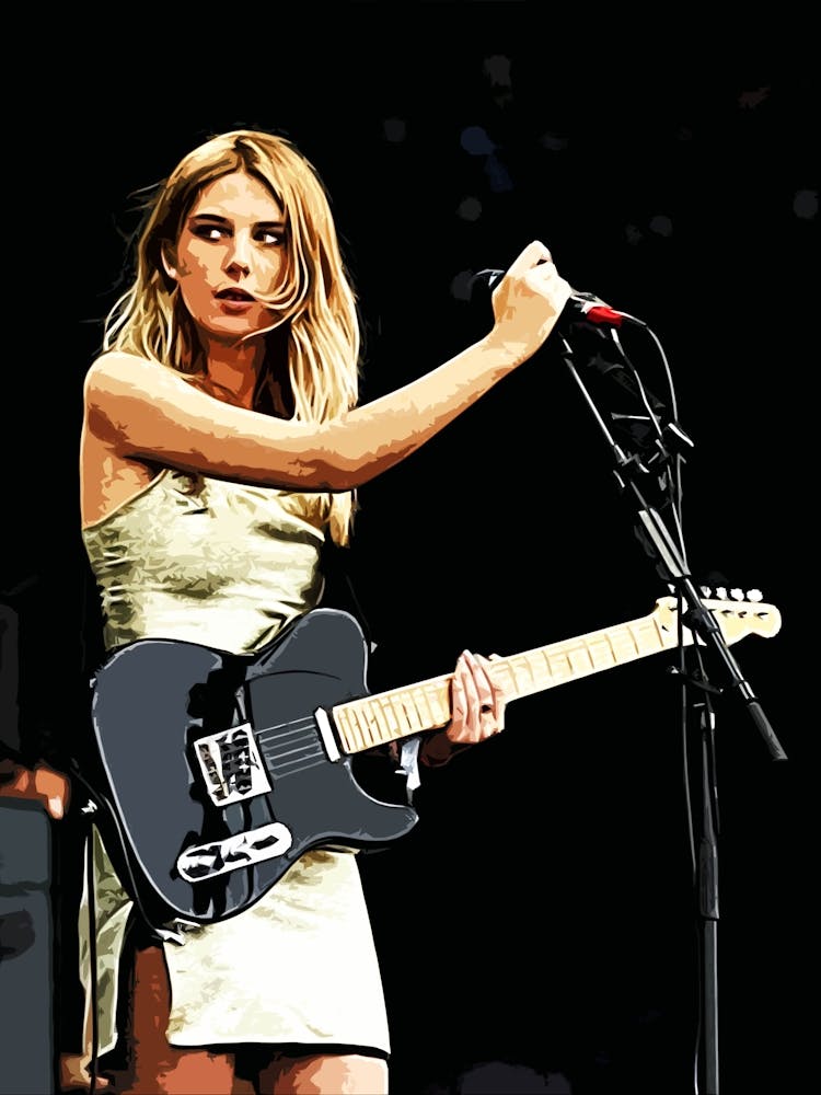 Ellie Rowsell 13