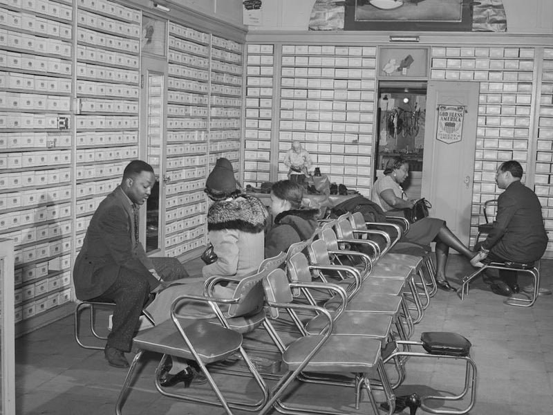 Shoestore On 47th Street, Chicago, Illinois By Russell Lee