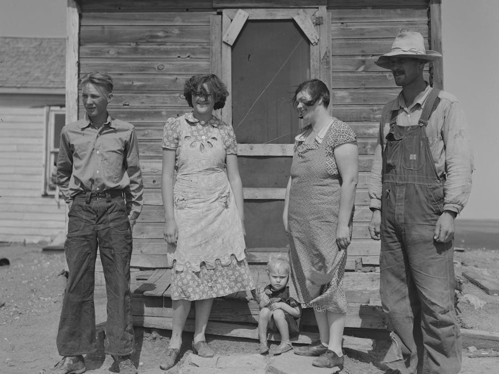 Family Of E Forder, Williams County, North Dakota By Russell Lee
