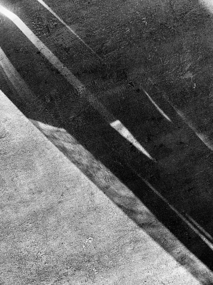 Abstrakte Schwarz-Weiß-Oberfläche