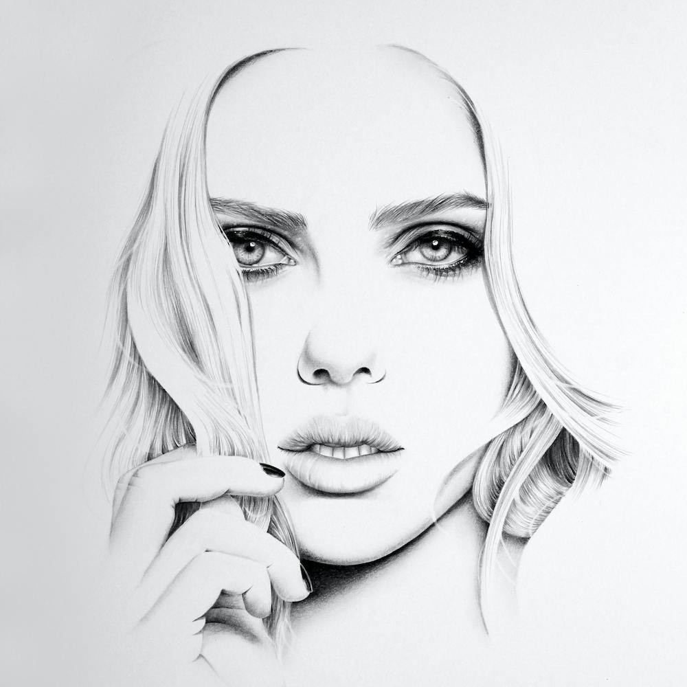 Scarlett Johansson Portrait Au Crayon Dessin Minimal Noir Et Blanc