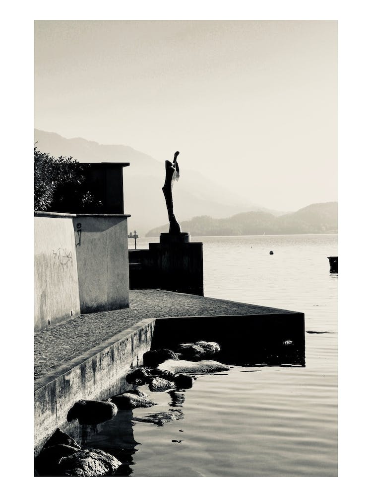 Lake Monument