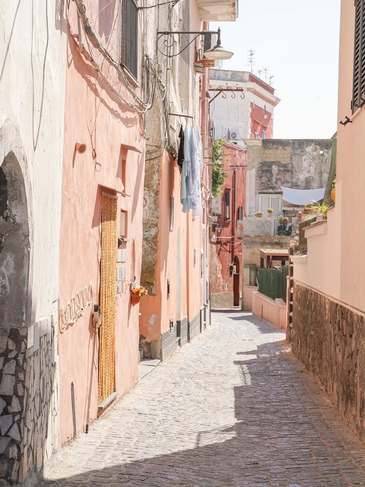 Straße der Insel Procida