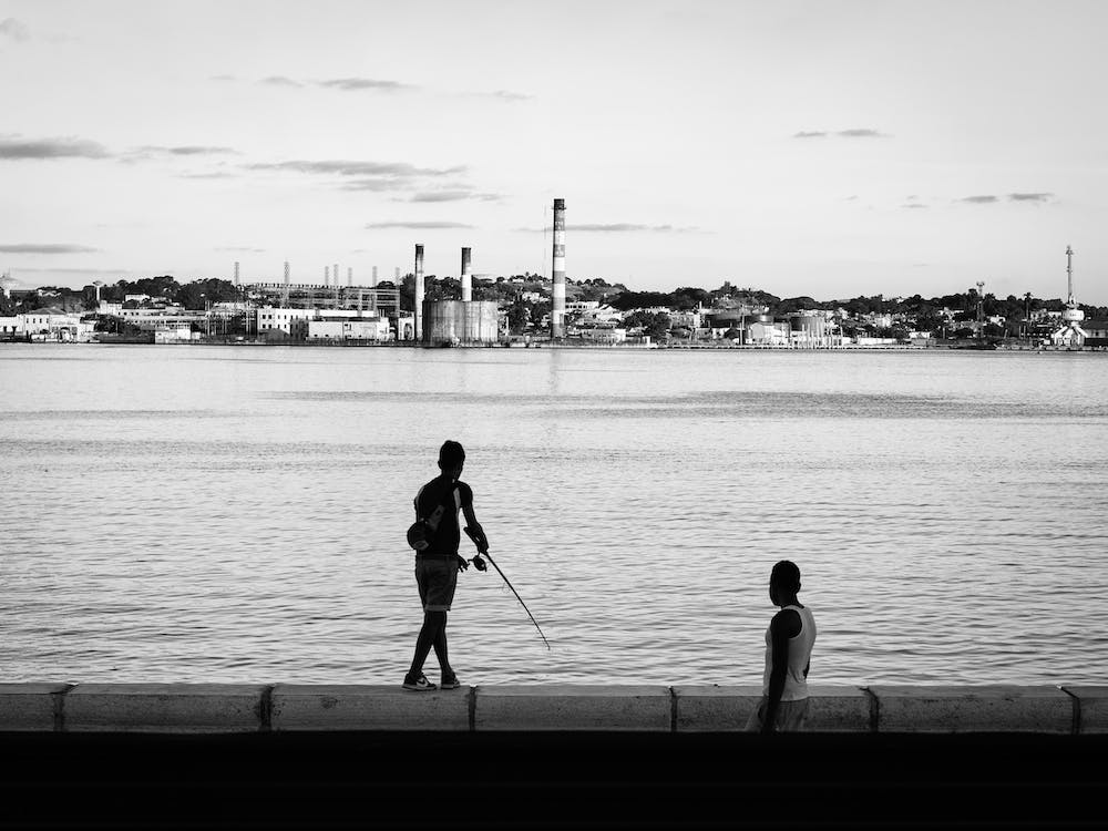 Fishing Havana Harbour
