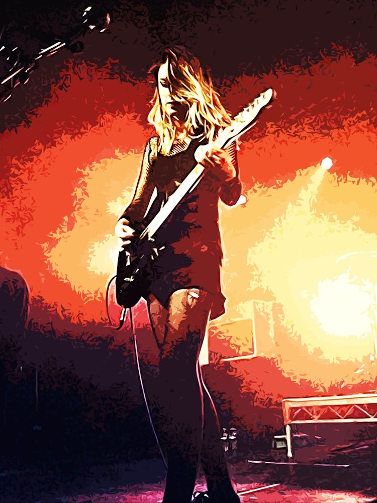 Ellie Rowsell 4