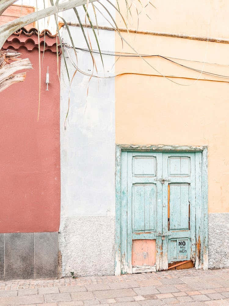 Colorful Island Street