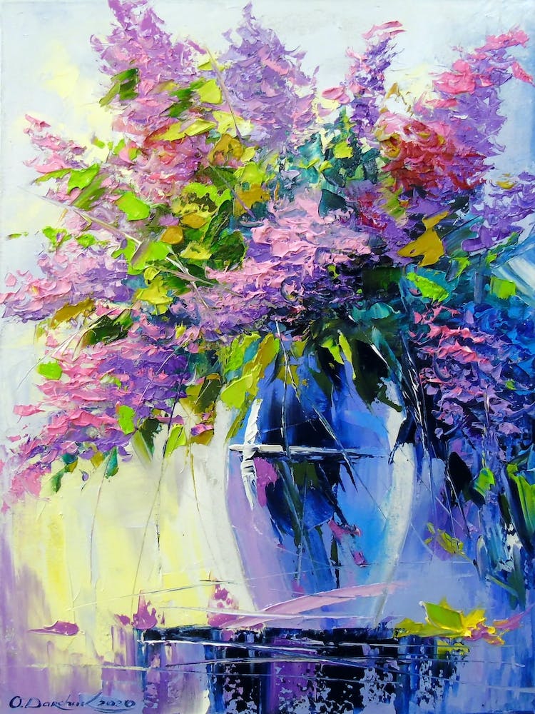 lilac bouquet in a vase