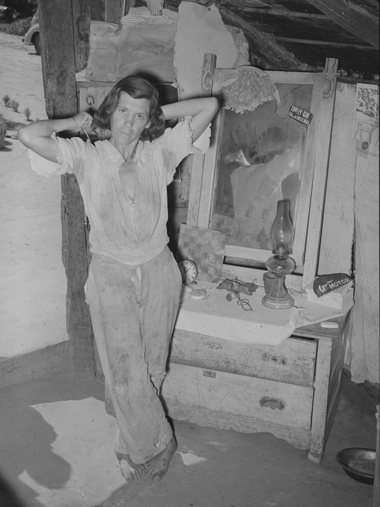 Wife Of Wpa (Works Progress Administrationwork Projects Administration) Worker Living In Arkans