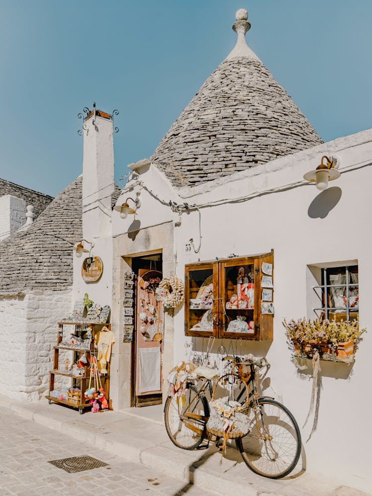 Trulli in Alberobello, Puglia, Italy | Architecture and travel photography 2