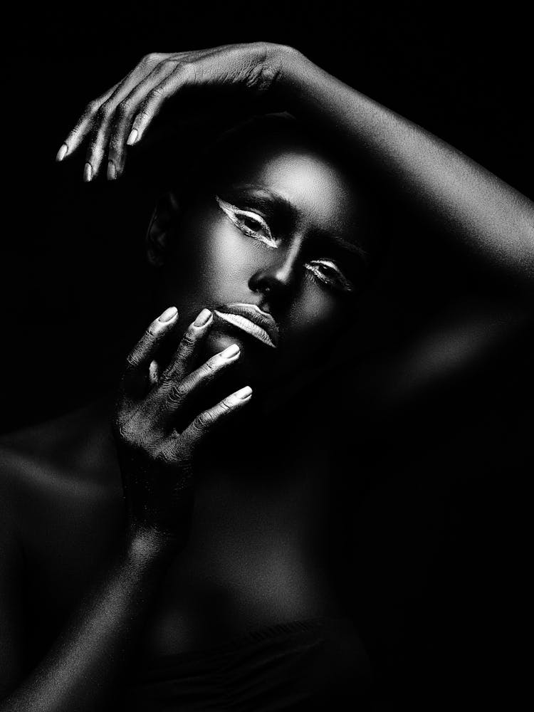 Black And White Portrait Of A Woman 20