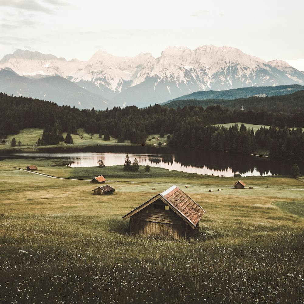 Colorado Cabin Square