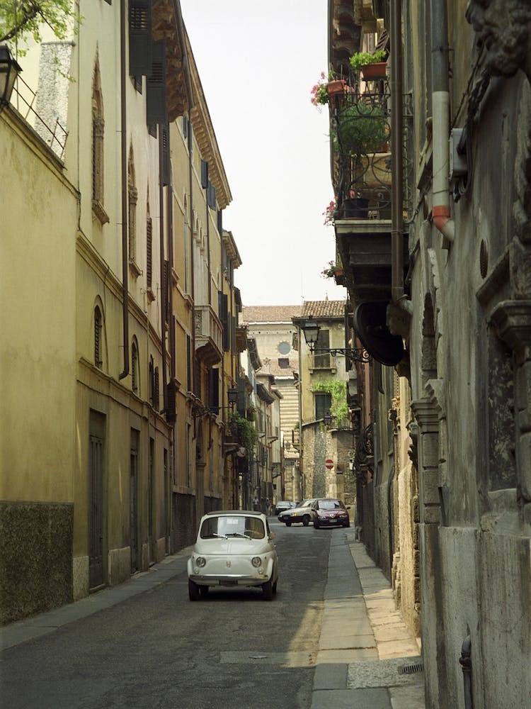 Fiat 500 Cinquecento In Verona Yellow
