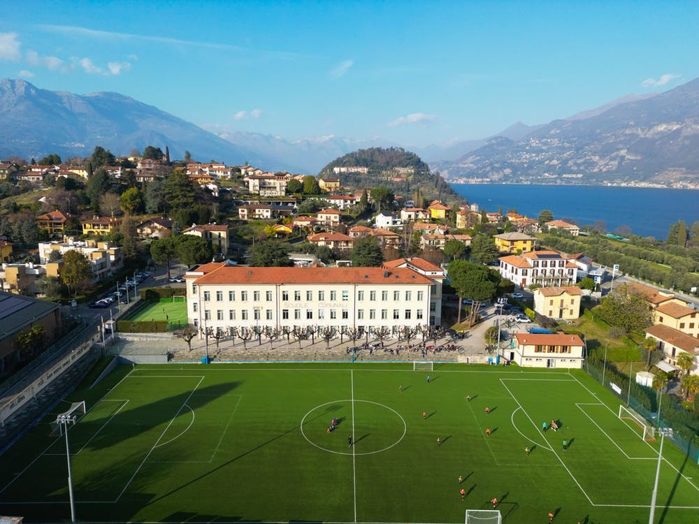 Italy, Bellagio, Lago di Como Print. Poster italiano. Foto aerea. Italy Wall Art.