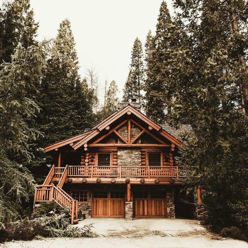 Log Cabin Square
