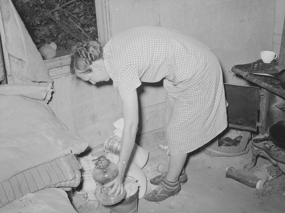 Taking The Family Lamp Along With Them To California From Muskogee, Oklahoma By Russell Lee