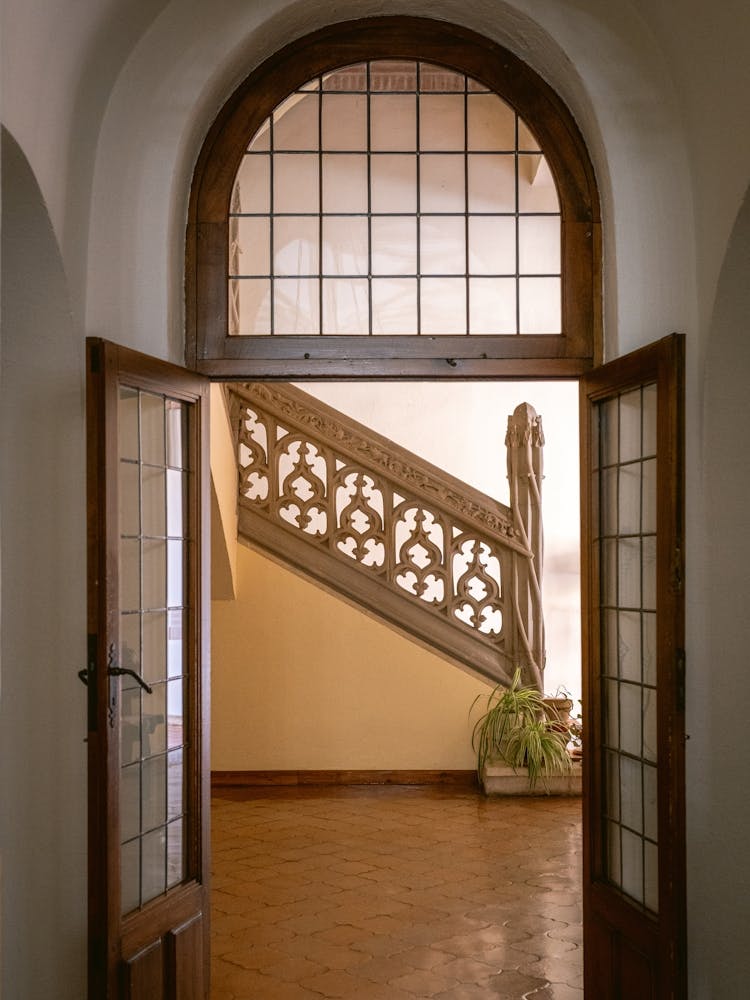Doorway with stairs inside Medina del Campo, Spain