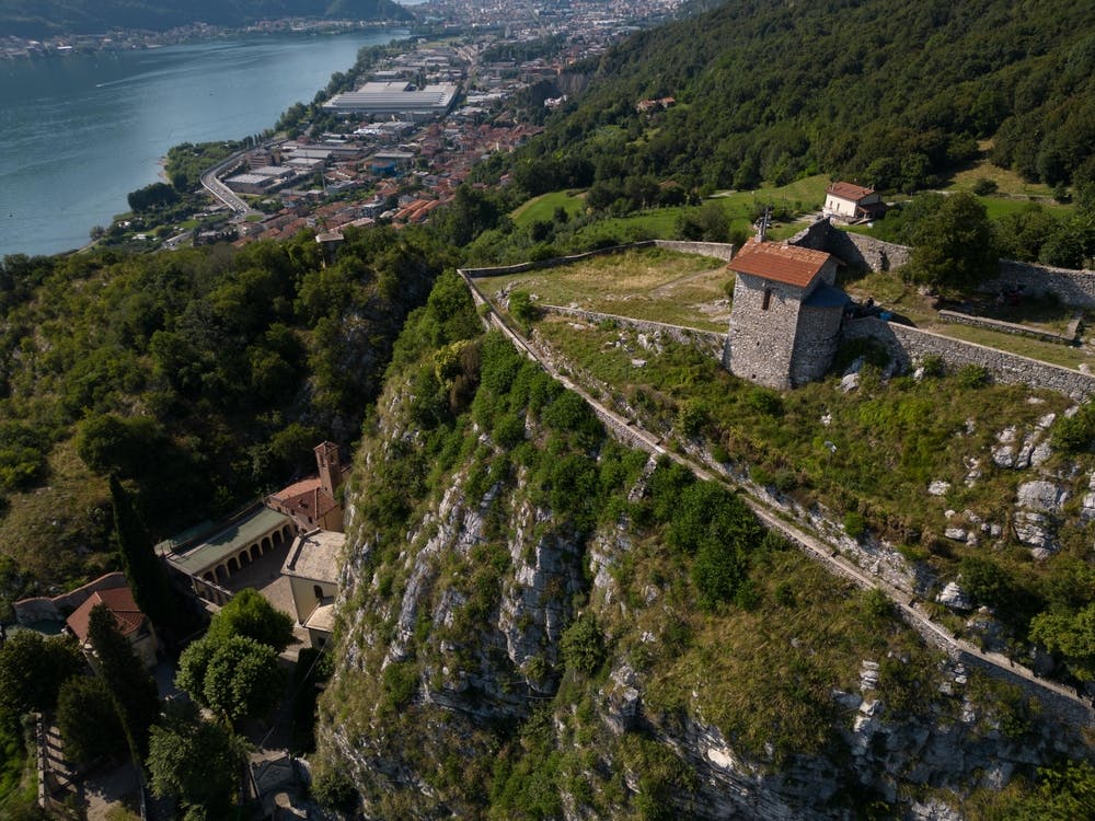 Castello dell'Innominato, Sacro Monte di Somasca, Lake Como