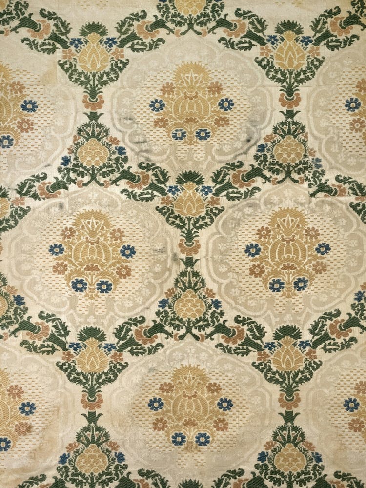 Victorian Rococo Rug