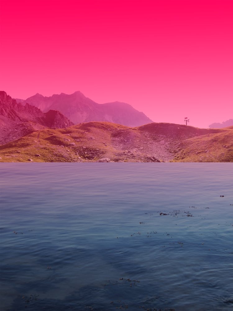 Atmosphere 60 · Pink