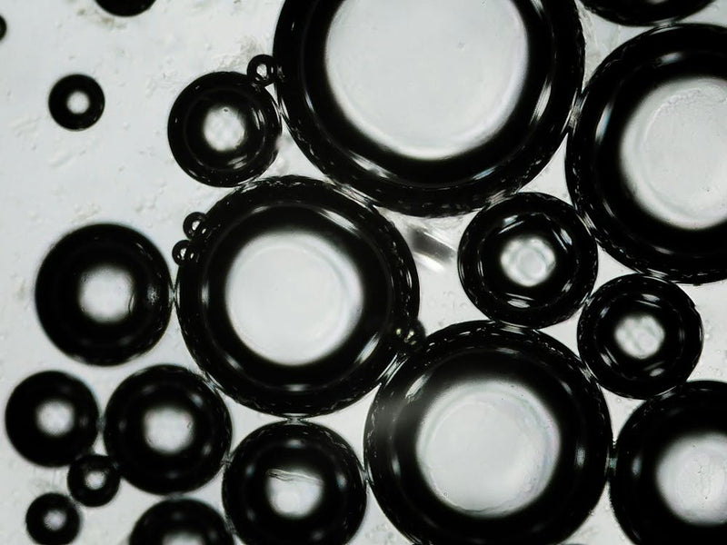 Water Bubbles Under The Microscope 01