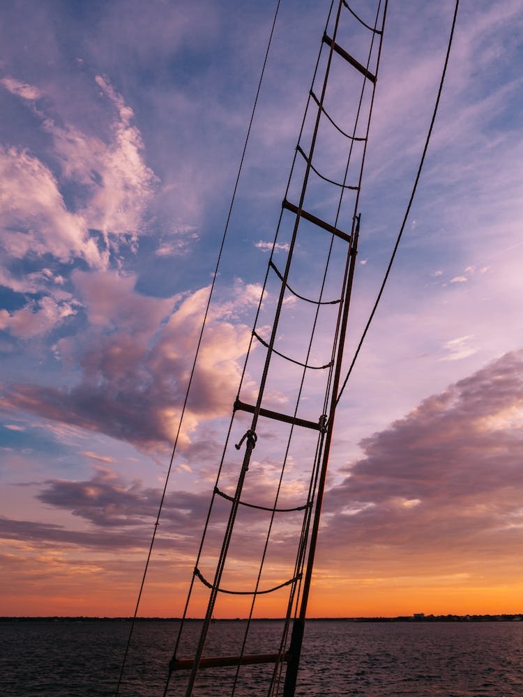 Charleston Sailboat XI