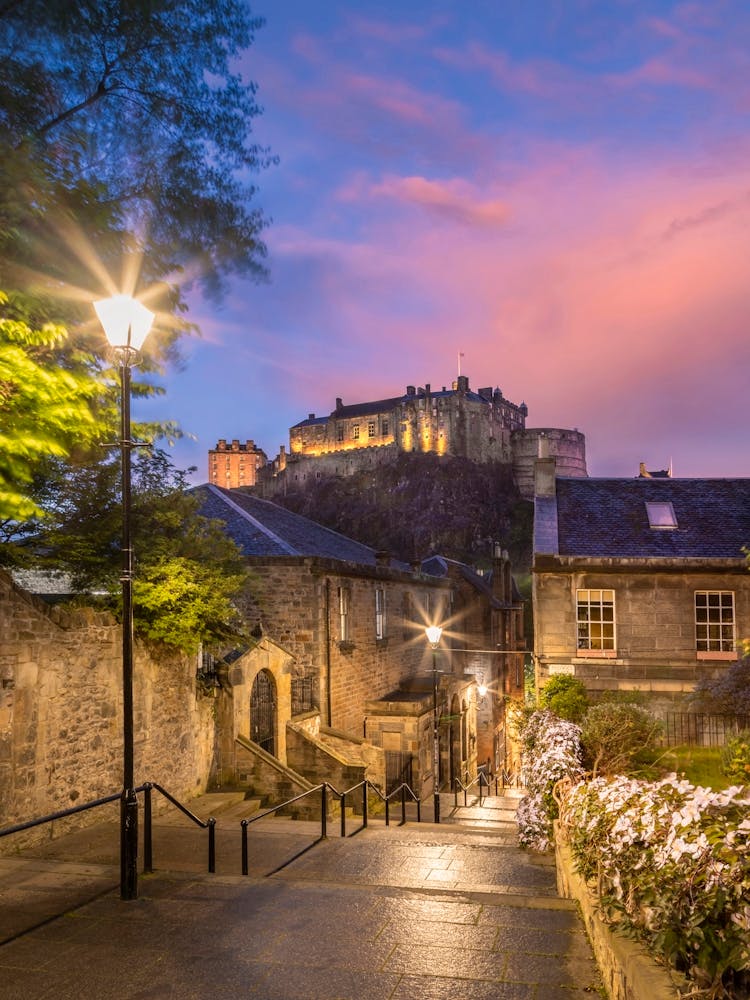 Charming Edinburgh Castle Sunset