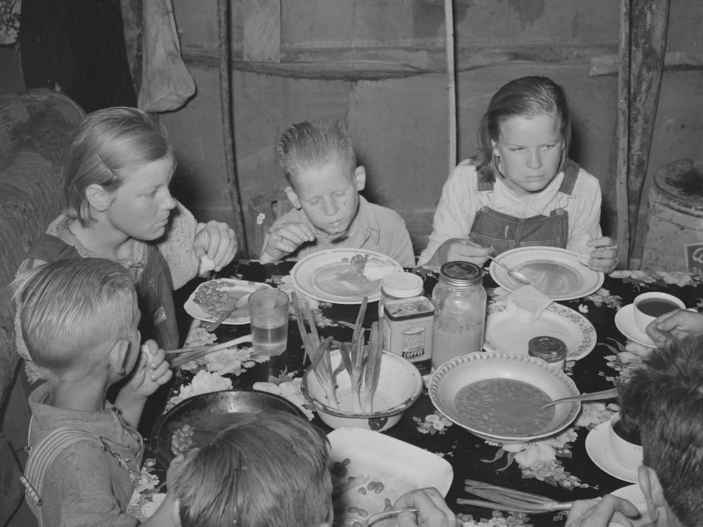 Children Of Agricultural Day Laborer Eating Their Noonday Meal Near Webbers Falls, Oklahoma, Muskogee County