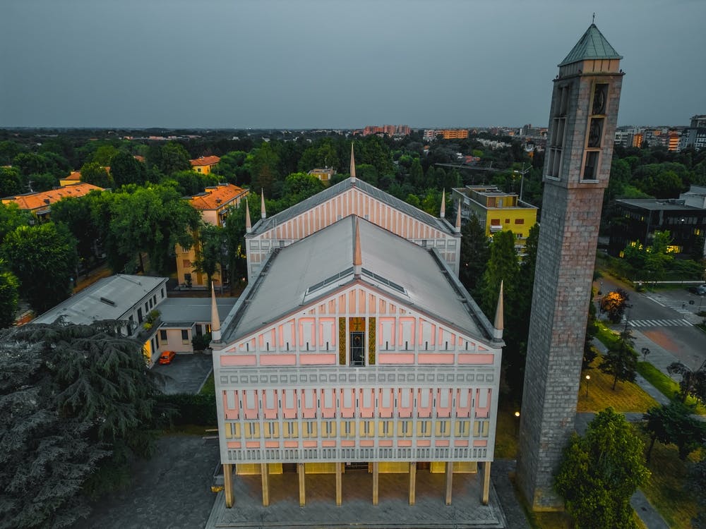 Santa Barbara di San Donato Milanese arte della parete del paesaggio urbano