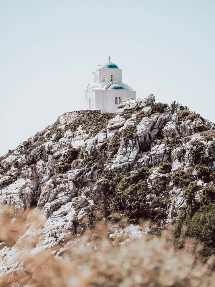 Elevated Faith, Naxos