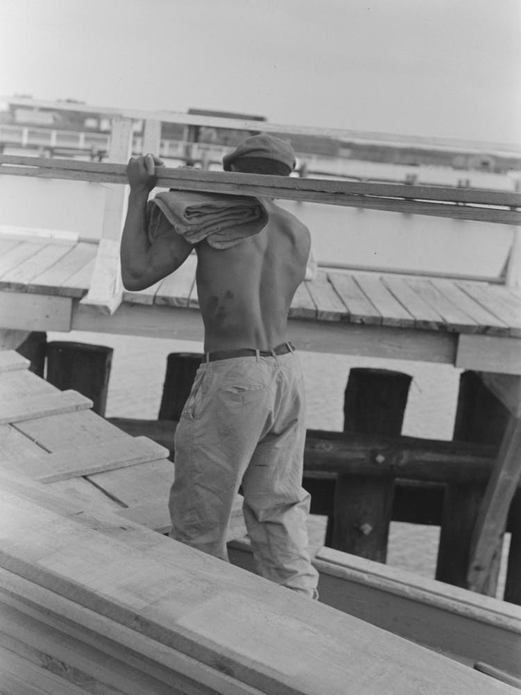 Stevedore Removing Lumber From Packet Boat El Rito, Pilottown, Louisiana By Russell Lee