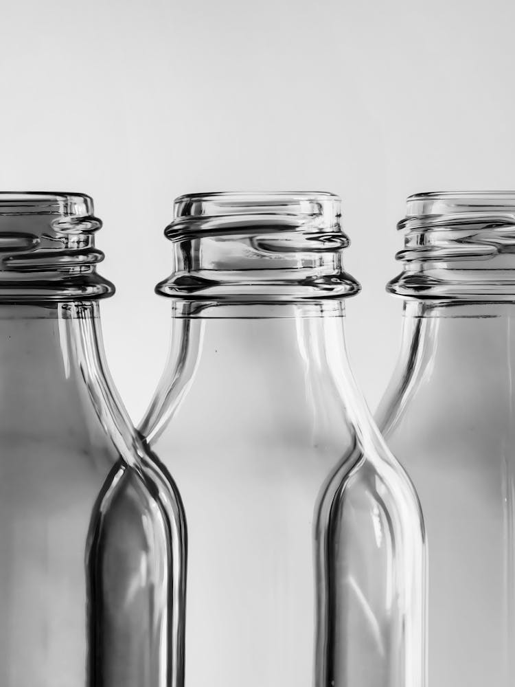 Leere Glasflaschen