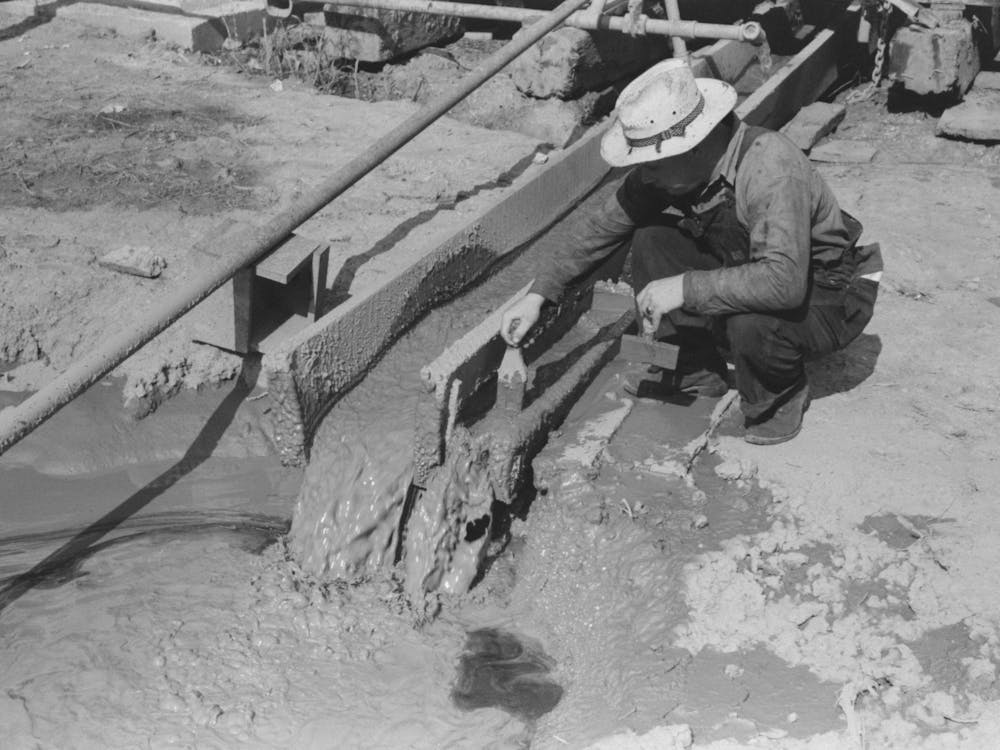 Untitled Photo, Possibly Related To Mud Coming From Drill Pipe, Seminole Oil Field, Oklahoma By Russell Lee