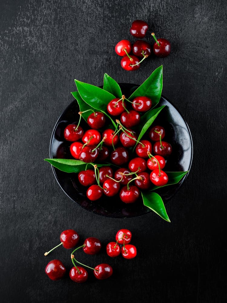 Cherries with leaves — Food kitchen poster/blackboard, photo art